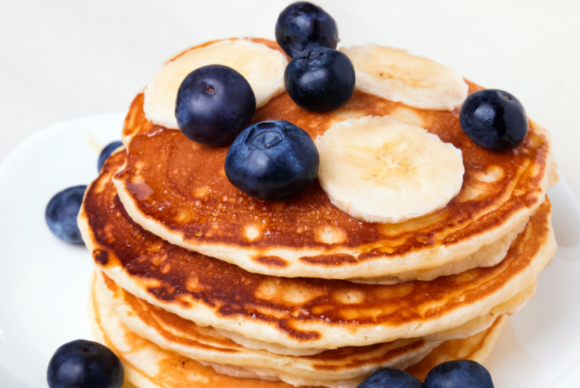 Protein Pancake mit Blaubeeren
